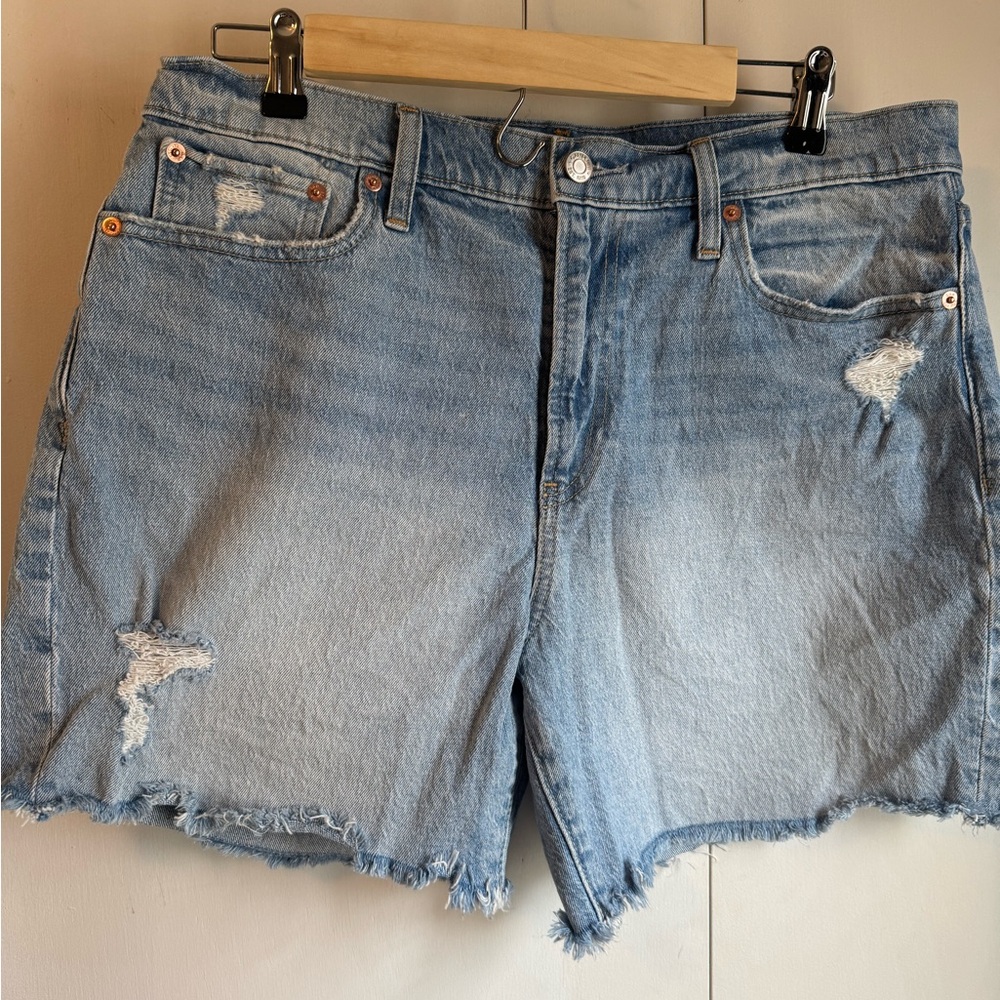 Gap Cheeky Midi High Rise Shorts